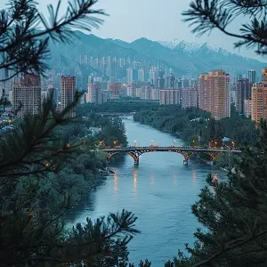 陪老人旅游哪里合适