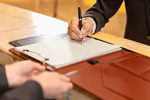 寒风瑟瑟旅游去哪里